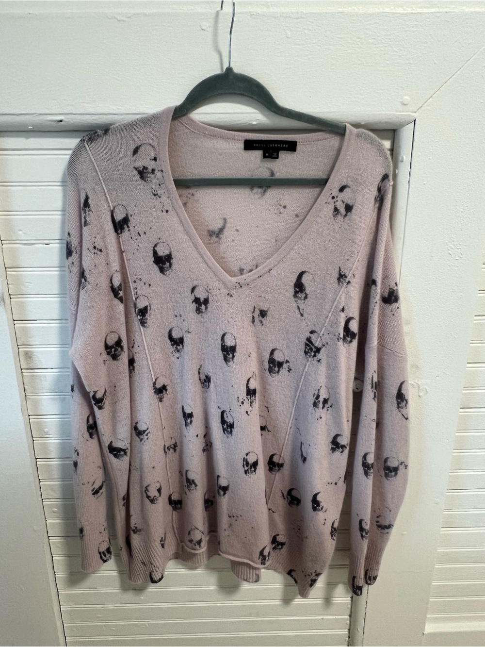 Skull Cashmere Pink Skull-Print V-Neck Sweater